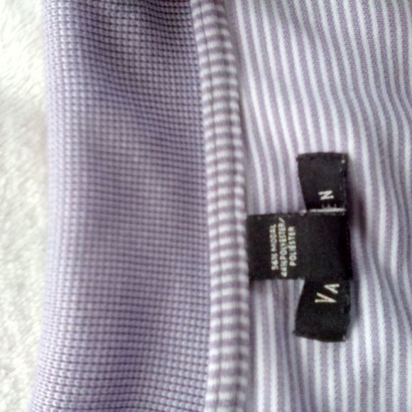 Van heusen shirt - Picture 3 of 4